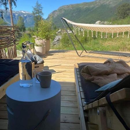 Sauefjoset - Idyllisk Gardstun Fra 1800-Tallet Skjåk Zewnętrze zdjęcie