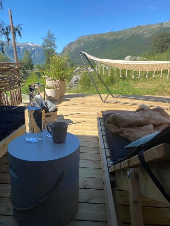 Sauefjoset - Idyllisk Gardstun Fra 1800-Tallet Skjåk Zewnętrze zdjęcie